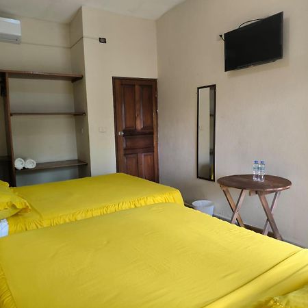 Hotel Y Restaurante Casa Jardines San Benito Εξωτερικό φωτογραφία